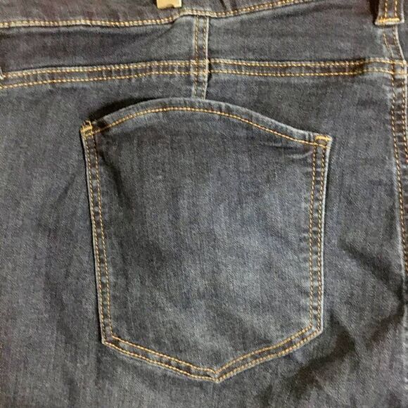 A Beautiful Soul NWT High-Rise Skinny Jeans Size 24 - Picture 10 of 10